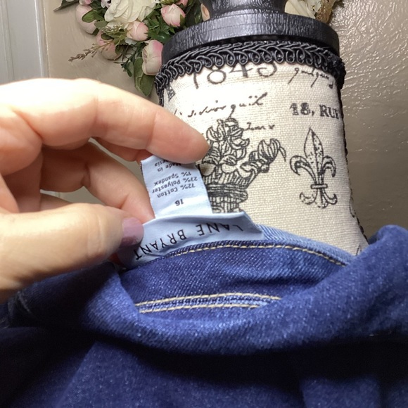 Lane Bryant Denim Jacket 16 - Picture 3 of 3
